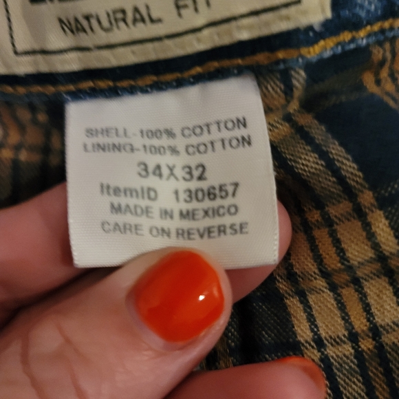 L.L. Bean Men's Natural Fit Jeans with inner lining Size 34×32 - Picture 6 of 6
